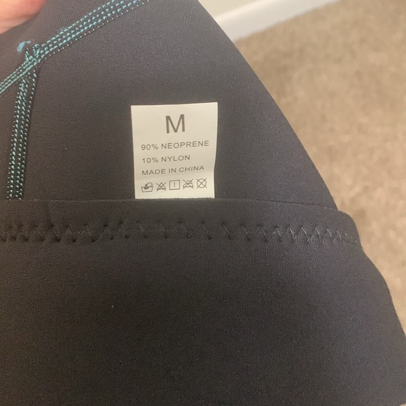 Hevto NWT black/ turquoise full wetsuit size M wetness & temperature guide - Picture 8 of 14